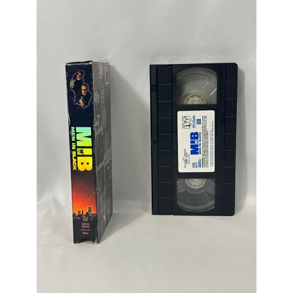Men In Black VHS 1997 Will Smith, Tommy Lee Jones Sci Fi Film Holographic Cover - Picture 10 of 10